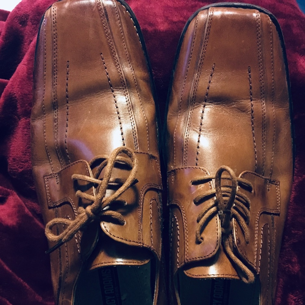 Men’s shoes